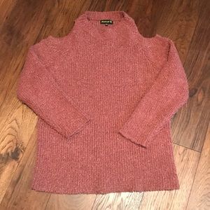 Haebaragi Cold Shoulder Sweater M/L